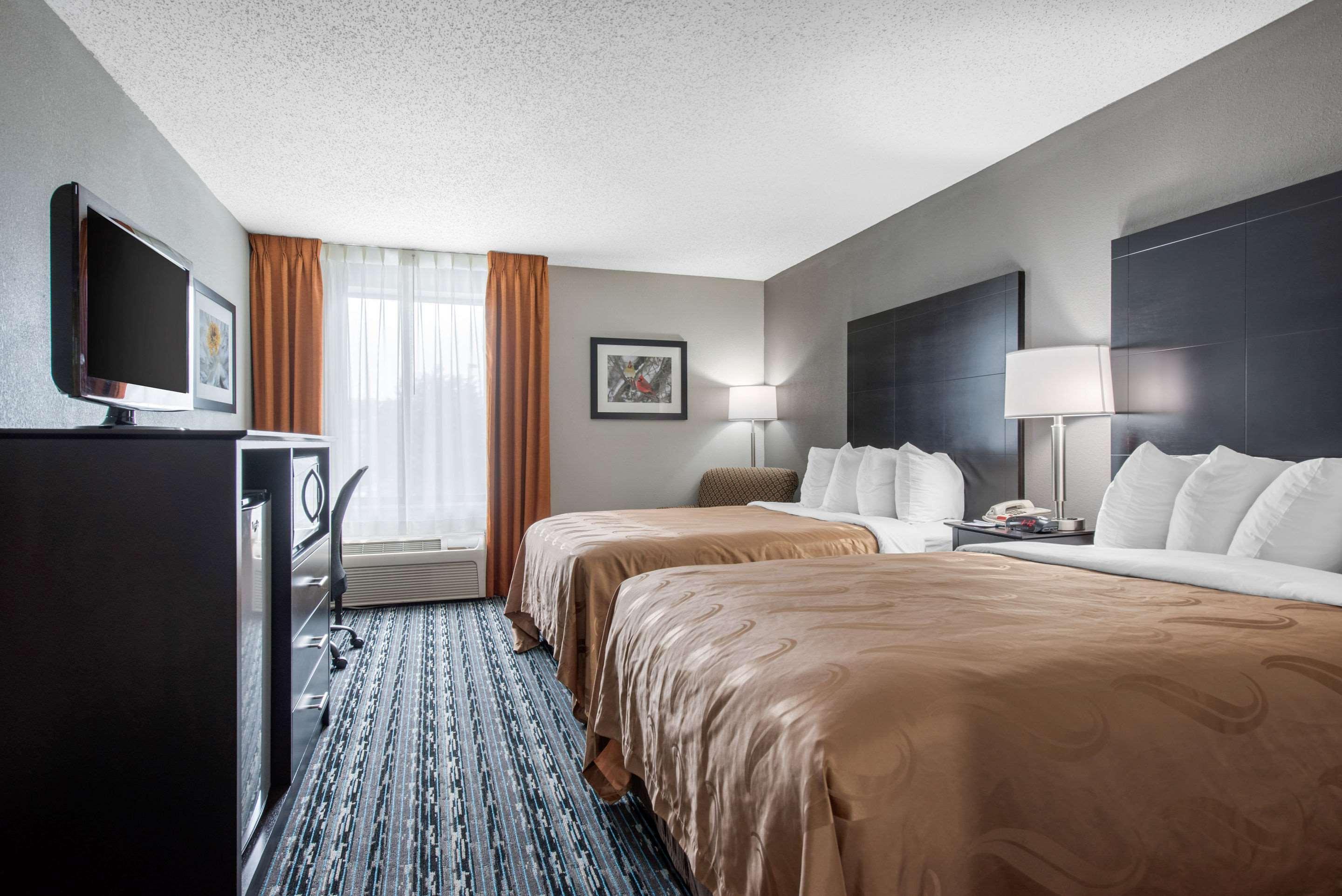 Quality Inn & Suites Brownsburg - Indianapolis West Luaran gambar