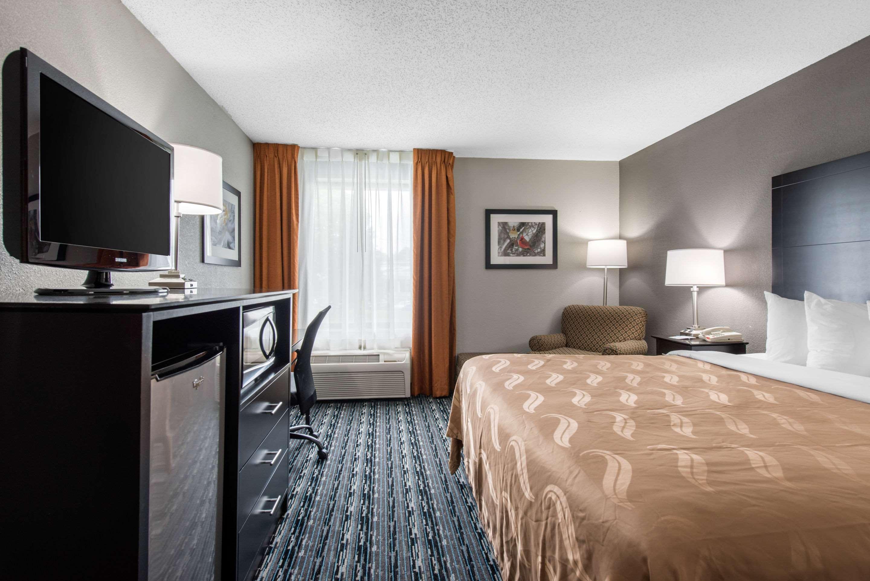 Quality Inn & Suites Brownsburg - Indianapolis West Luaran gambar