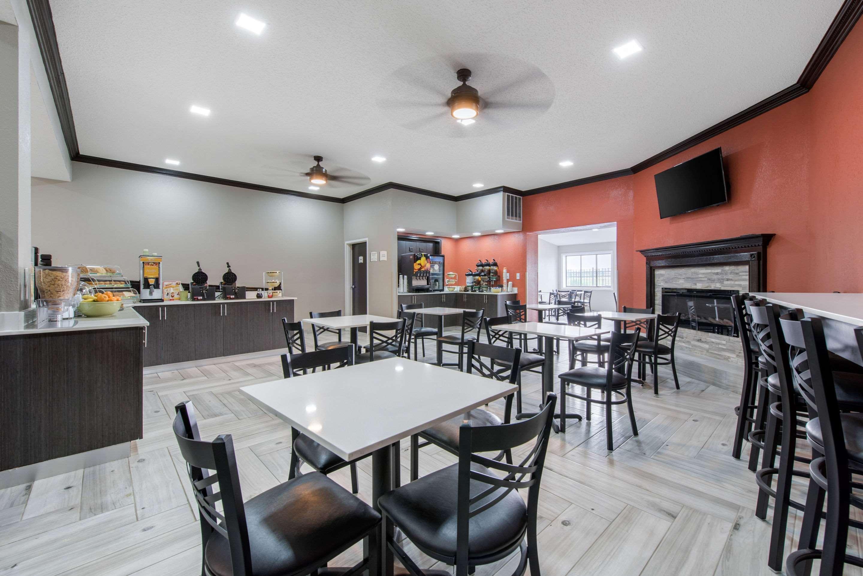 Quality Inn & Suites Brownsburg - Indianapolis West Luaran gambar