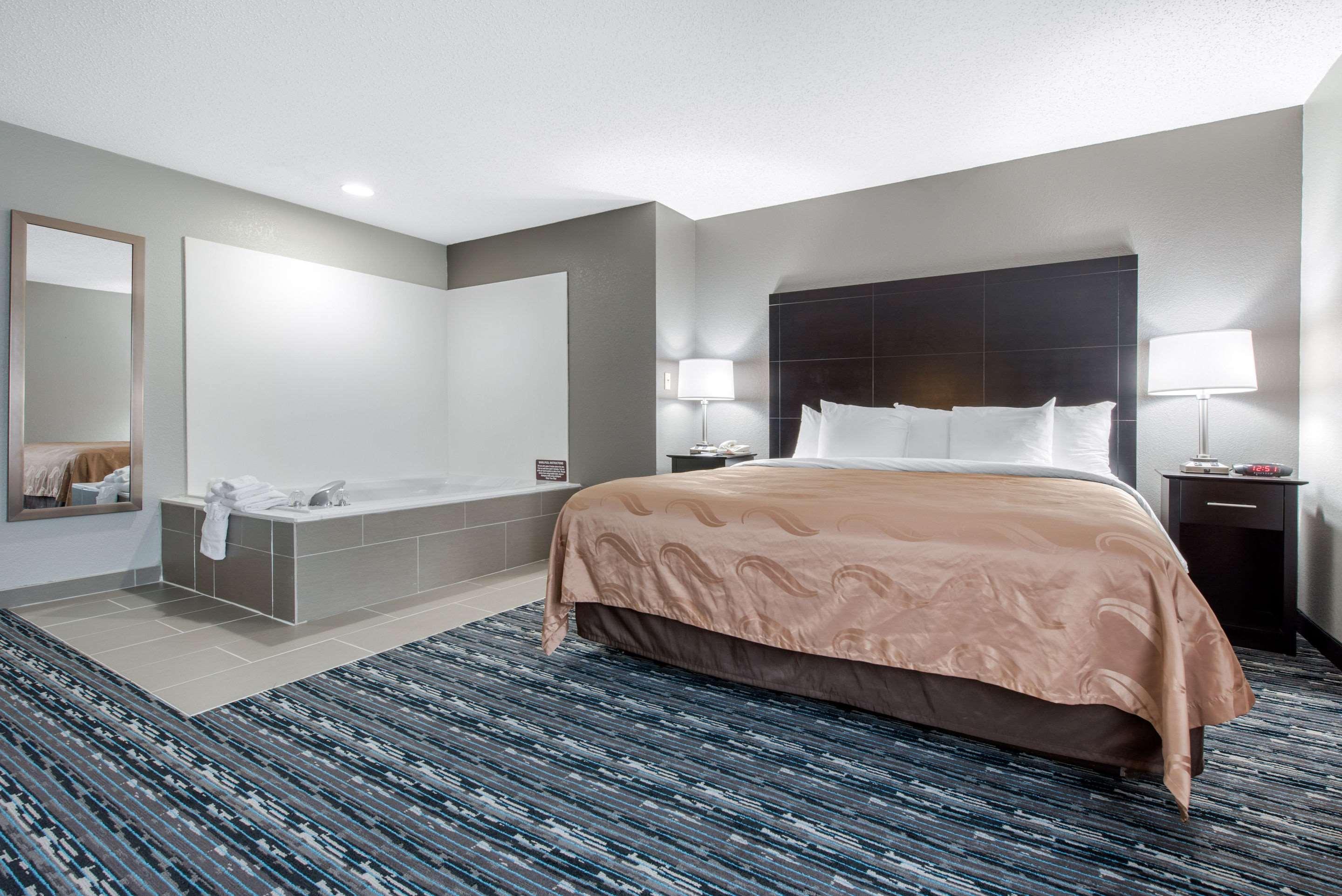 Quality Inn & Suites Brownsburg - Indianapolis West Luaran gambar
